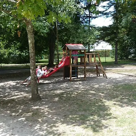 Le Chalet Du Moulin Blanc Μπερζεράκ